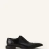 Brogue Oxford Shoe in Shiny Leather Brogue Oxford Shoe in Shiny Leather