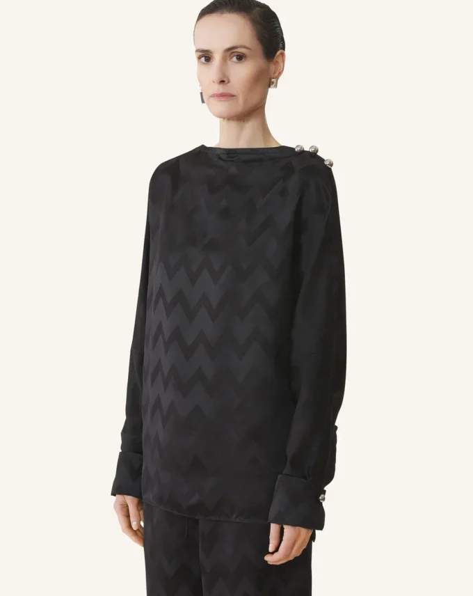 Fluid Top in Jacquard Viscose Fluid Top in Jacquard Viscose