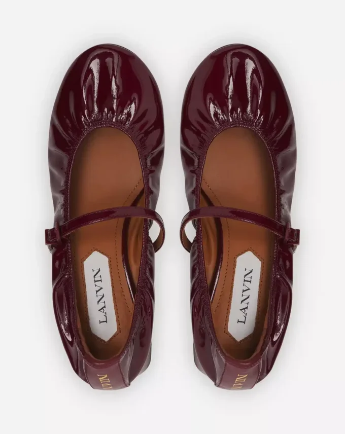 Heeled Mary Jane in Glossy Leather Heeled Mary Jane in Glossy Leather