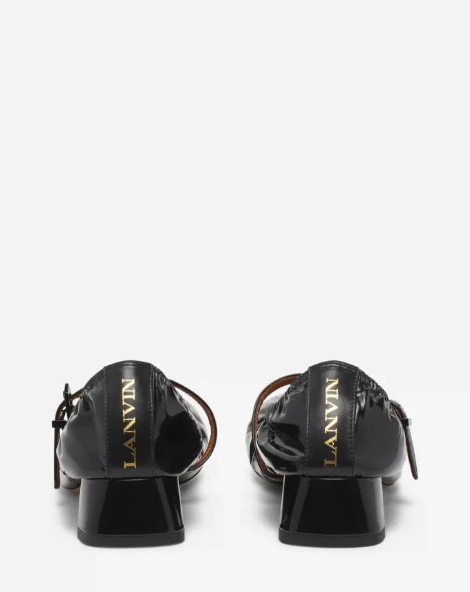 Heeled Mary Jane in Glossy Leather Heeled Mary Jane in Glossy Leather