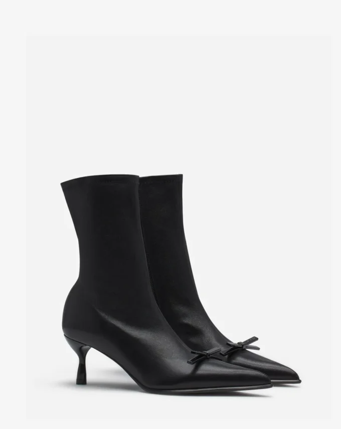 Lanvin Bow Ankle Boots in Leather Lanvin Bow Ankle Boots in Leather