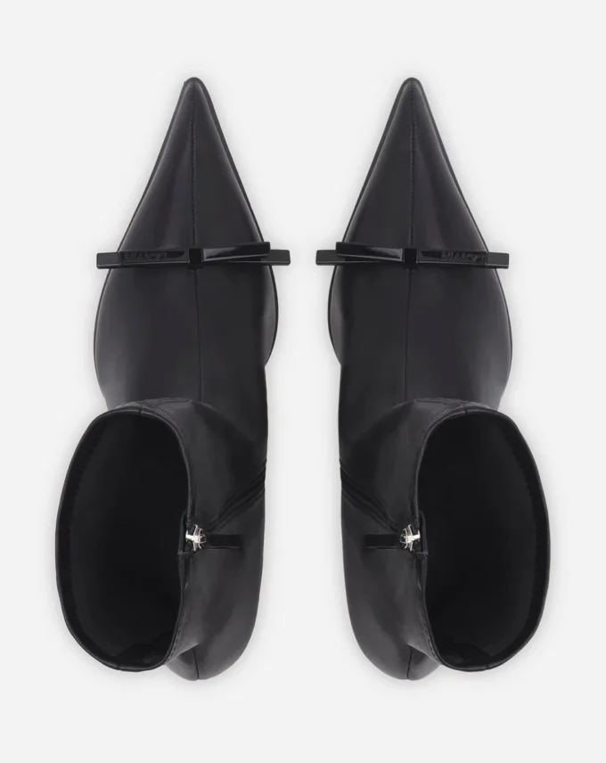 Lanvin Bow Ankle Boots in Leather Lanvin Bow Ankle Boots in Leather
