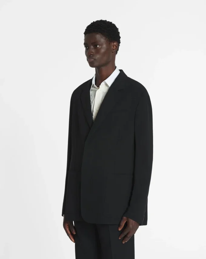 Loose-Fitting Wool Jacket Loose-Fitting Wool Jacket