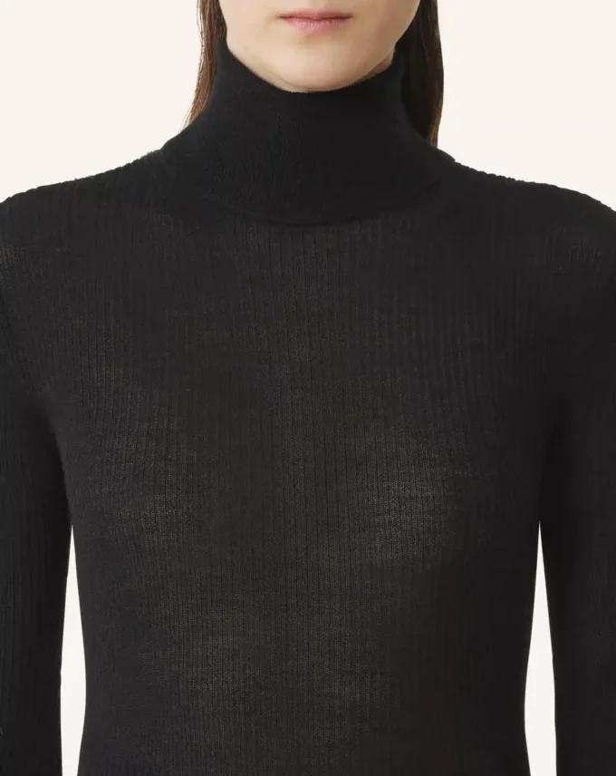 Merino Wool and Silk Turtleneck Sweater Merino Wool and Silk Turtleneck Sweater