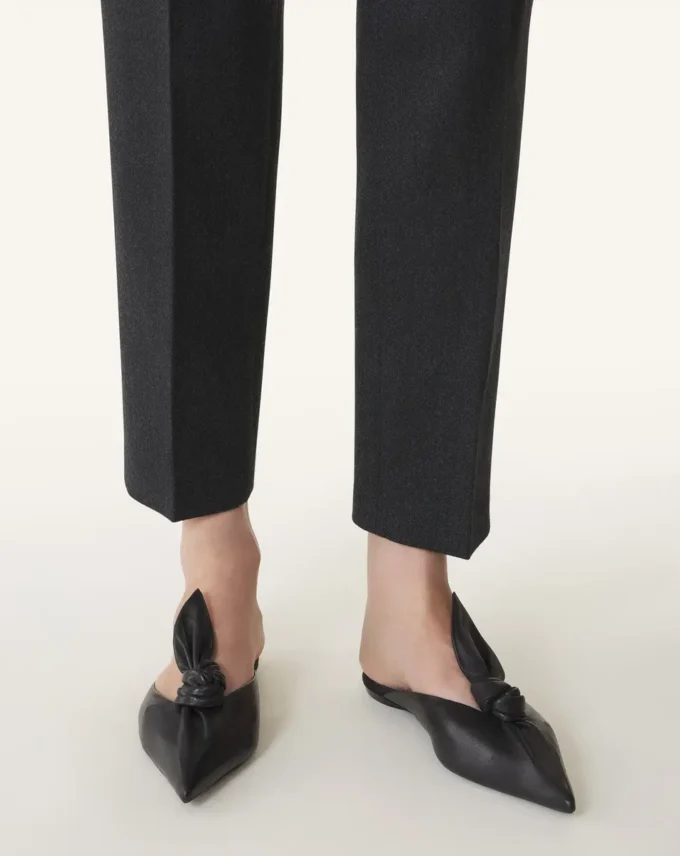 Midnight Step Leather Bow Mule